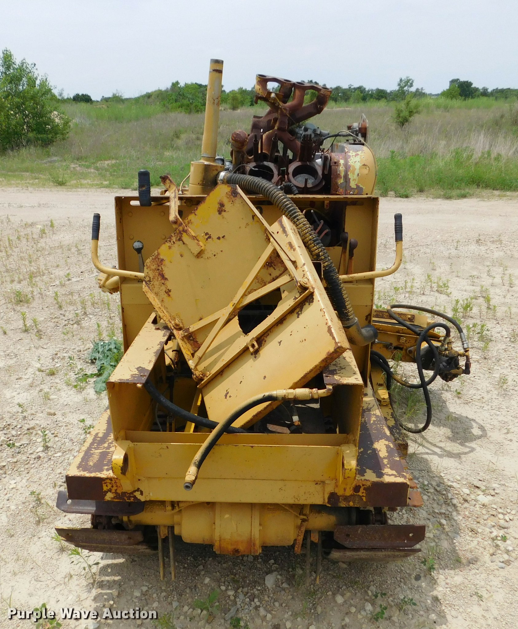 Case Davis trencher in Concordia, KS Item DE9779 sold Purple Wave