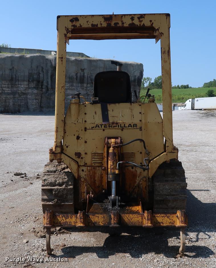 image for item BV9173 Caterpillar D3 dozer