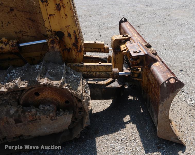 image for item BV9173 Caterpillar D3 dozer
