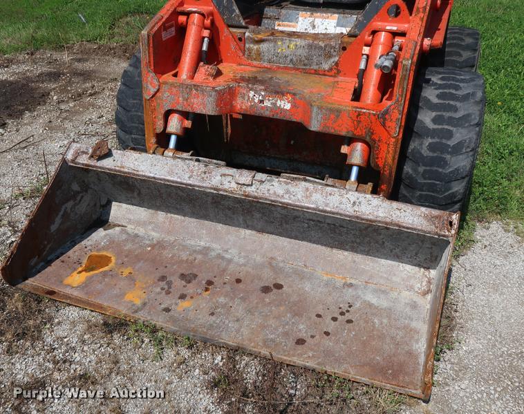 image for item BV9174 Thomas 243HD skid steer