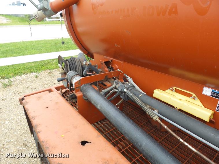 image for item DA3545 2005 Ditch Witch FX30 vacuum excavator