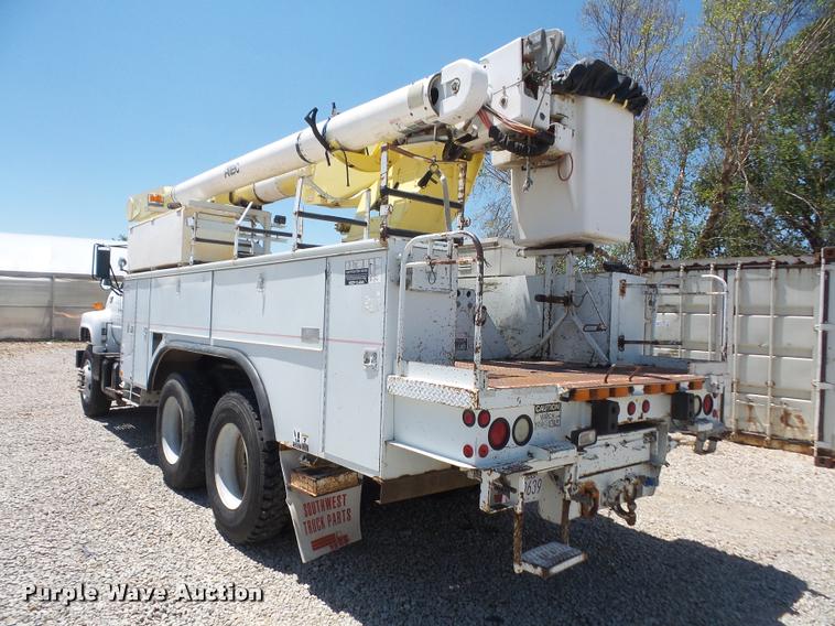 image for item DA6491 2001 Chevrolet C8500 bucket truck