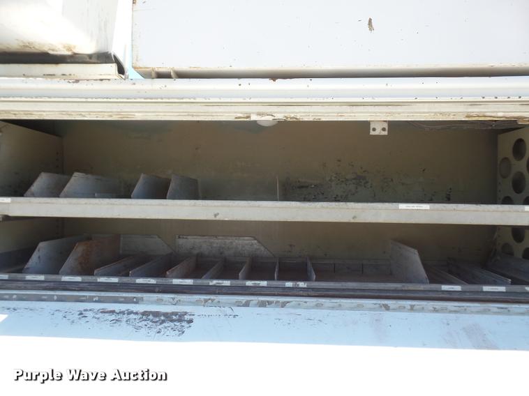 image for item DA6491 2001 Chevrolet C8500 bucket truck