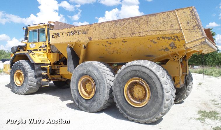 image for item DA6825 1999 Volvo A35C haul truck