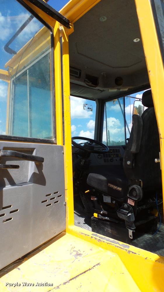 image for item DA6825 1999 Volvo A35C haul truck