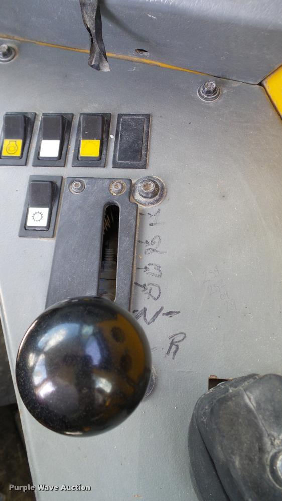 image for item DA6825 1999 Volvo A35C haul truck