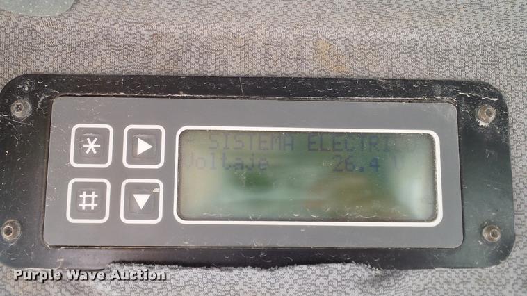 image for item DA6825 1999 Volvo A35C haul truck