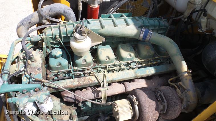 image for item DA6825 1999 Volvo A35C haul truck