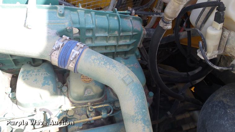 image for item DA6825 1999 Volvo A35C haul truck