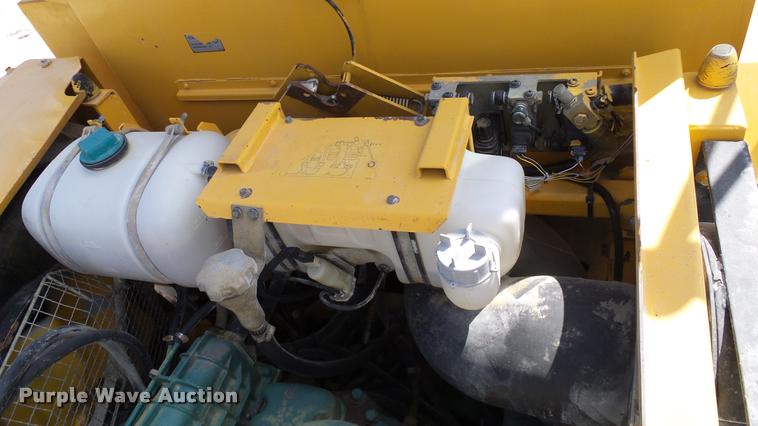 image for item DA6825 1999 Volvo A35C haul truck