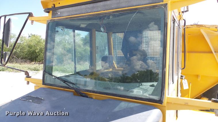 image for item DA6825 1999 Volvo A35C haul truck