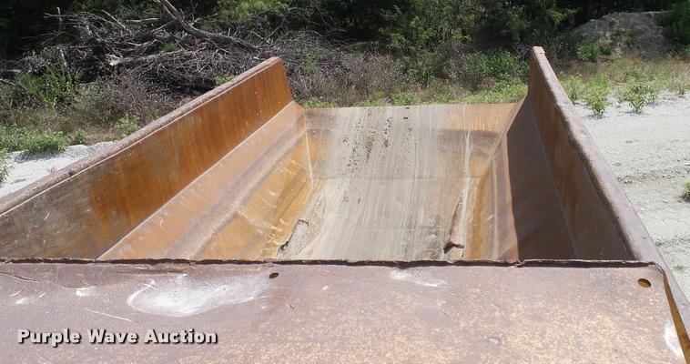 image for item DA6825 1999 Volvo A35C haul truck