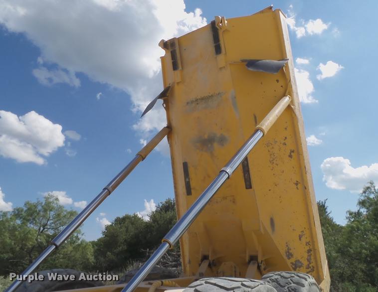 image for item DA6825 1999 Volvo A35C haul truck