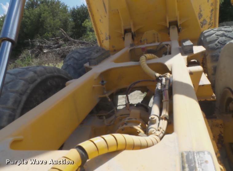 image for item DA6825 1999 Volvo A35C haul truck