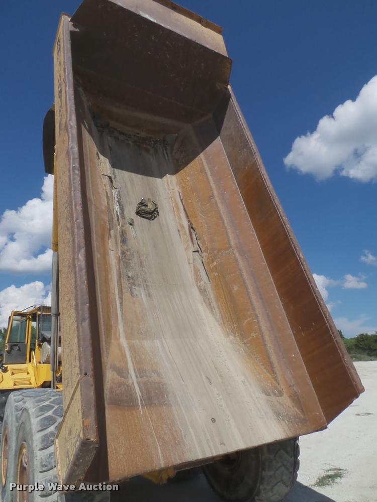 image for item DA6825 1999 Volvo A35C haul truck