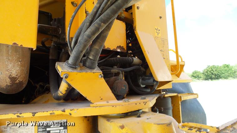 image for item DA6825 1999 Volvo A35C haul truck