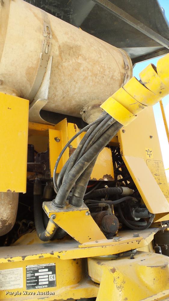 image for item DA6825 1999 Volvo A35C haul truck