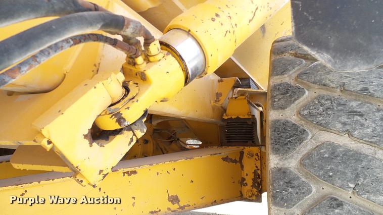 image for item DA6825 1999 Volvo A35C haul truck