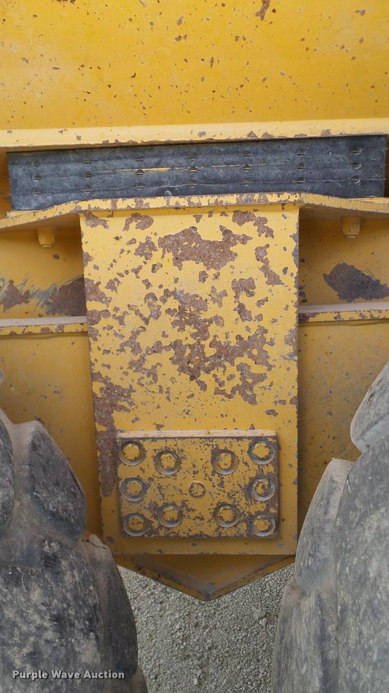 image for item DA6825 1999 Volvo A35C haul truck