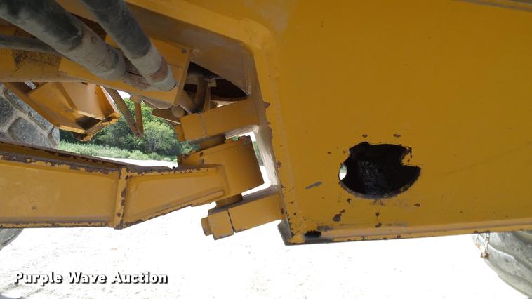 image for item DA6825 1999 Volvo A35C haul truck