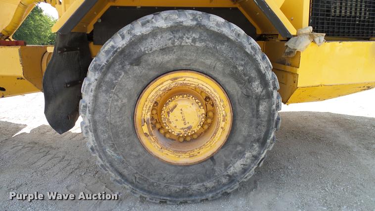 image for item DA6825 1999 Volvo A35C haul truck