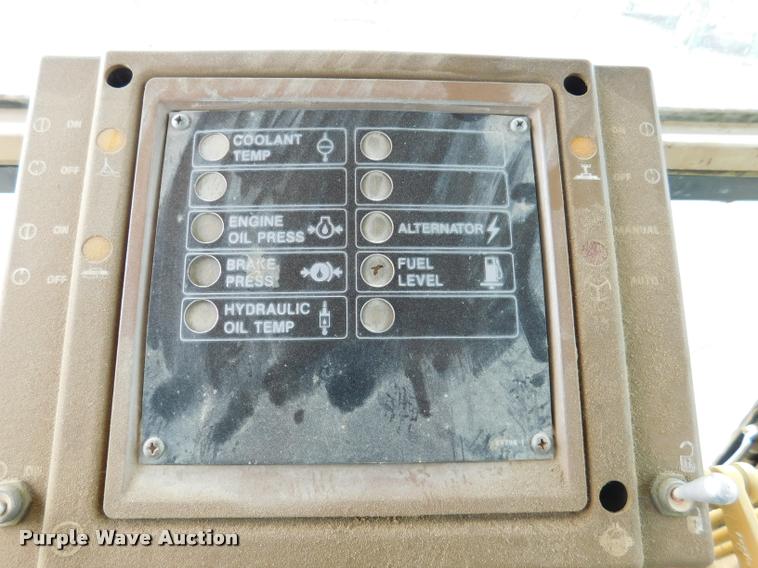 image for item DB1024 1983 Caterpillar 120G motor grader