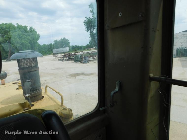 image for item DB1024 1983 Caterpillar 120G motor grader