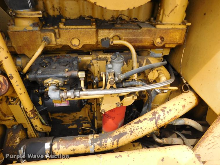 image for item DB1024 1983 Caterpillar 120G motor grader