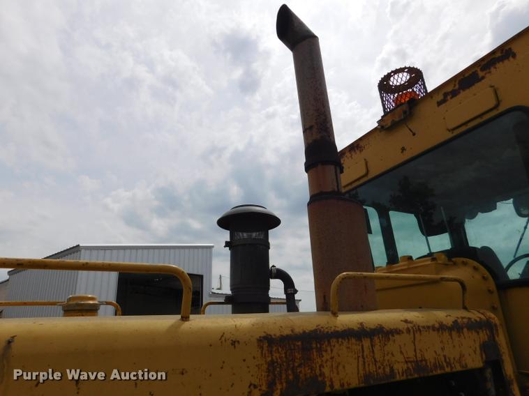 image for item DB1024 1983 Caterpillar 120G motor grader