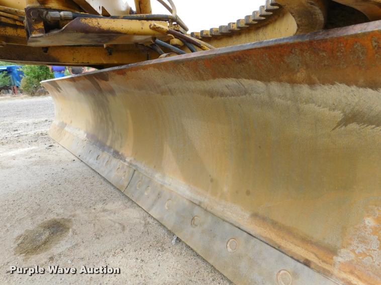 image for item DB1024 1983 Caterpillar 120G motor grader