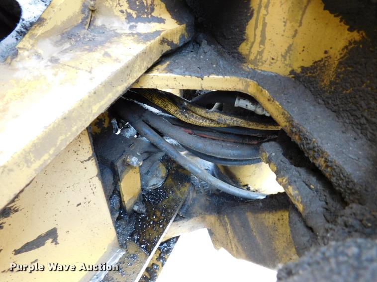 image for item DB1024 1983 Caterpillar 120G motor grader