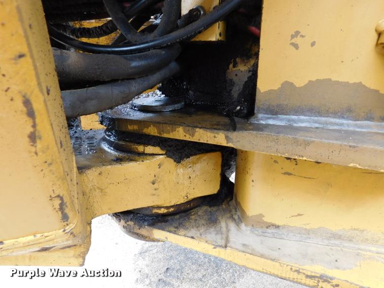 image for item DB1024 1983 Caterpillar 120G motor grader
