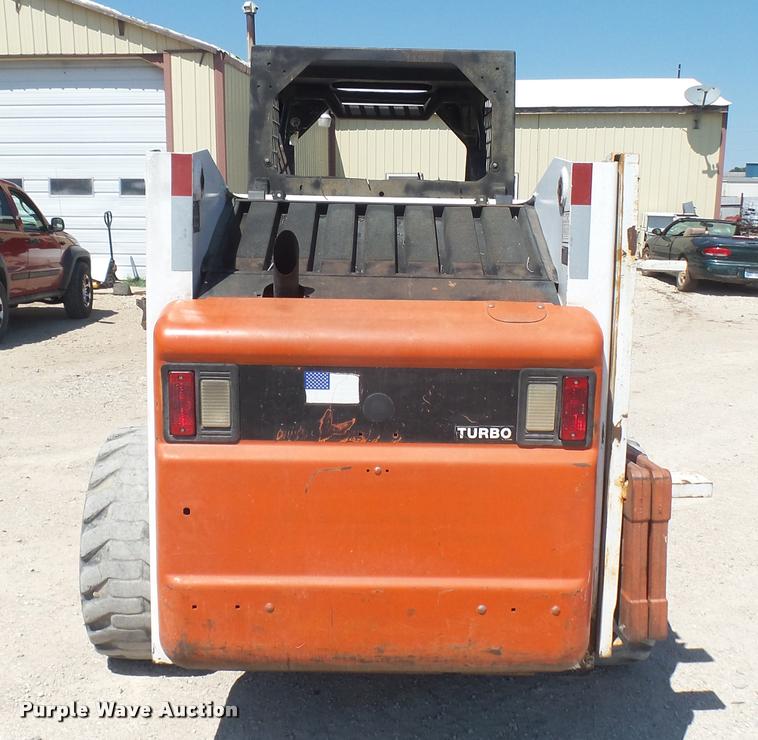 image for item DB3426 Bobcat 863 skid steer