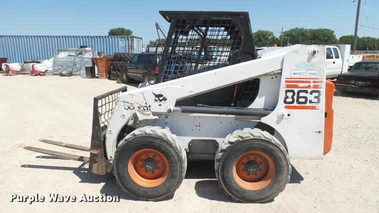 image for item DB3426 Bobcat 863 skid steer