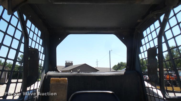 image for item DB3426 Bobcat 863 skid steer