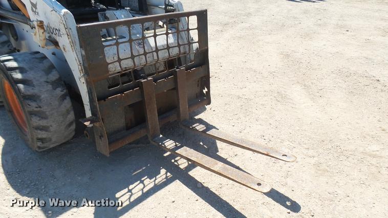 image for item DB3426 Bobcat 863 skid steer