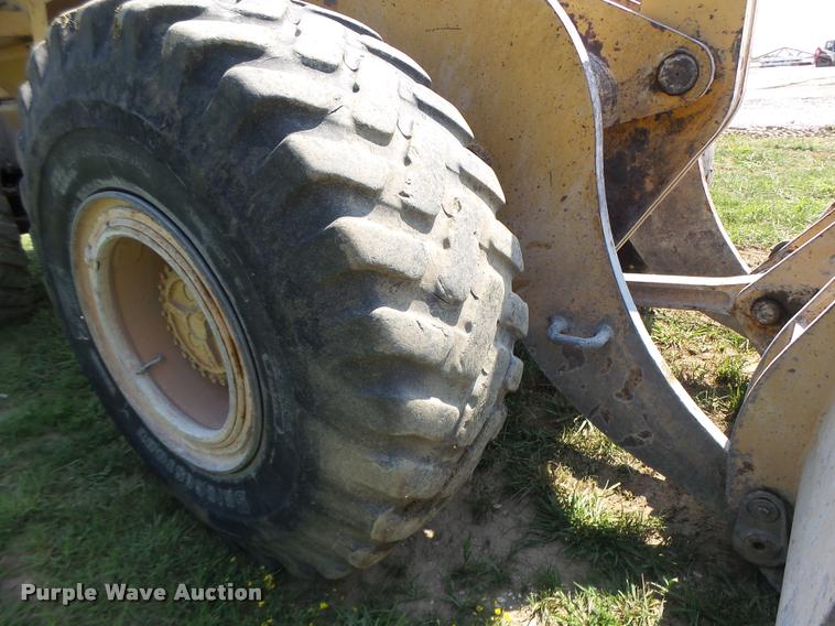 image for item DB5854 Case 821 wheel loader