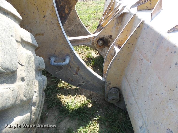 image for item DB5854 Case 821 wheel loader