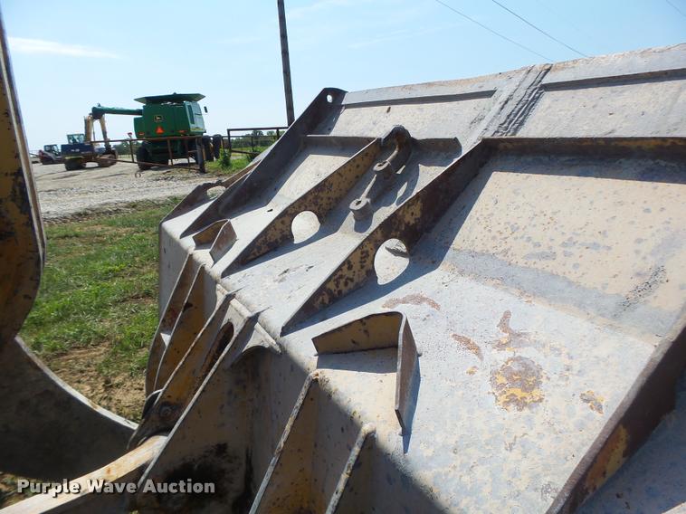 image for item DB5854 Case 821 wheel loader