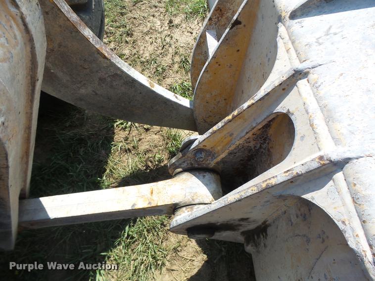 image for item DB5854 Case 821 wheel loader