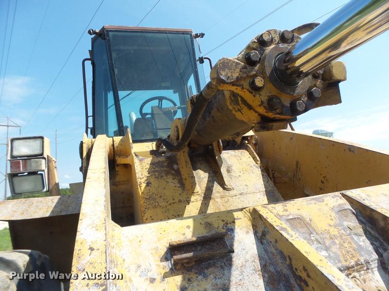 image for item DB5854 Case 821 wheel loader