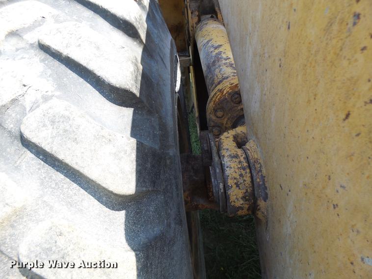 image for item DB5854 Case 821 wheel loader