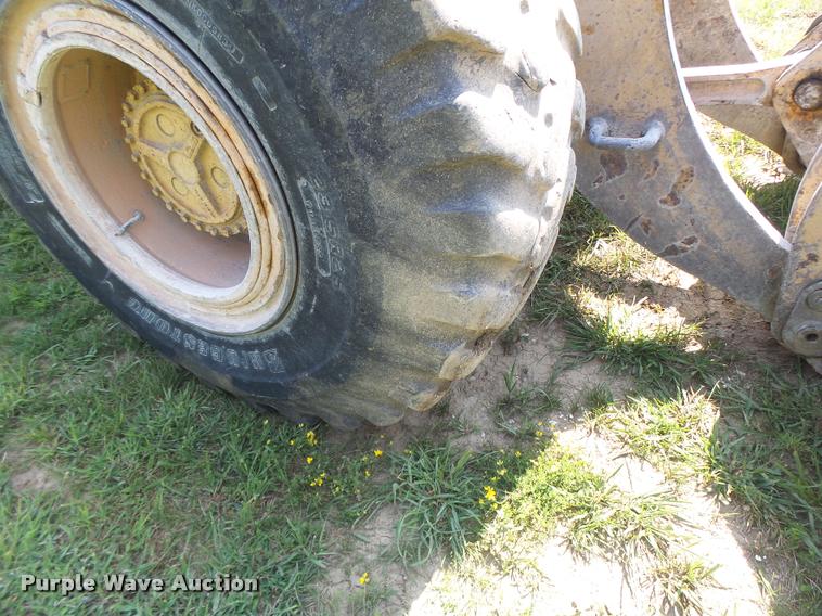 image for item DB5854 Case 821 wheel loader