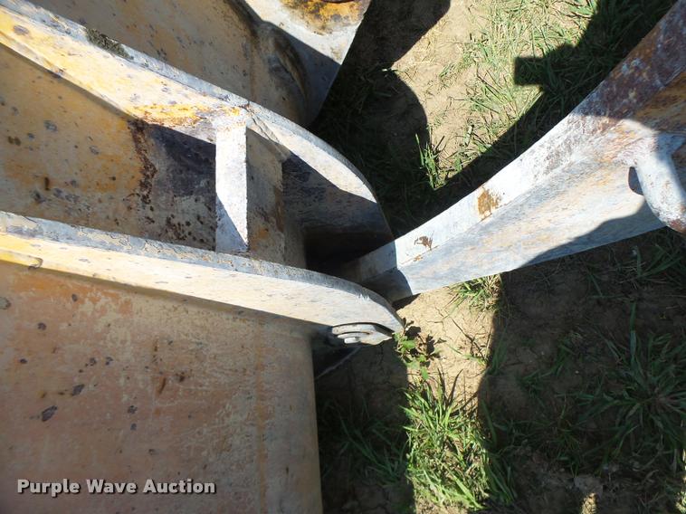 image for item DB5854 Case 821 wheel loader