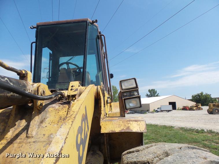 image for item DB5854 Case 821 wheel loader