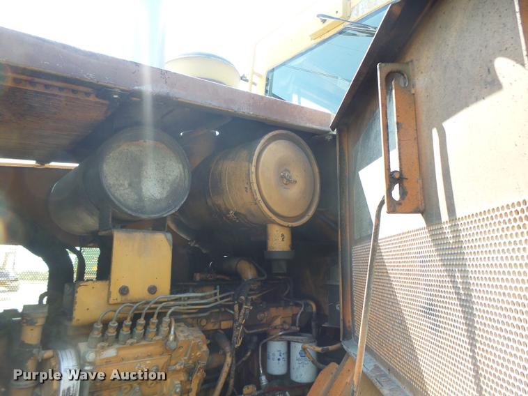 image for item DB5854 Case 821 wheel loader