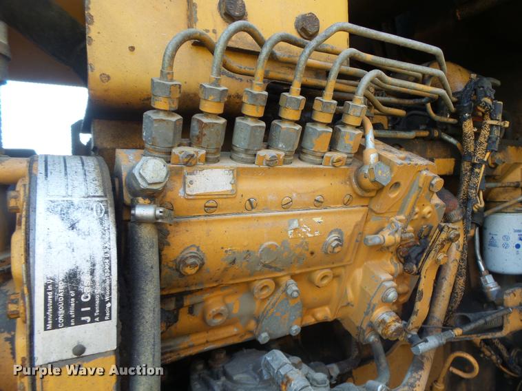 image for item DB5854 Case 821 wheel loader