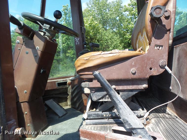 image for item DB5854 Case 821 wheel loader