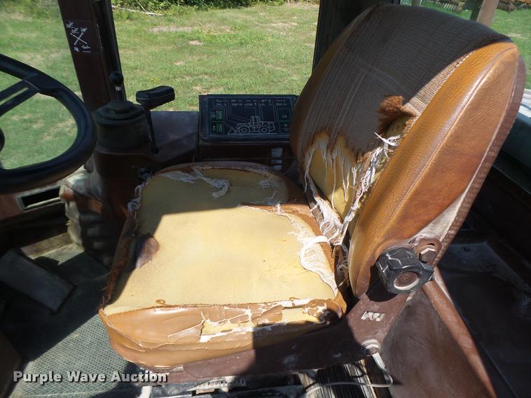 image for item DB5854 Case 821 wheel loader