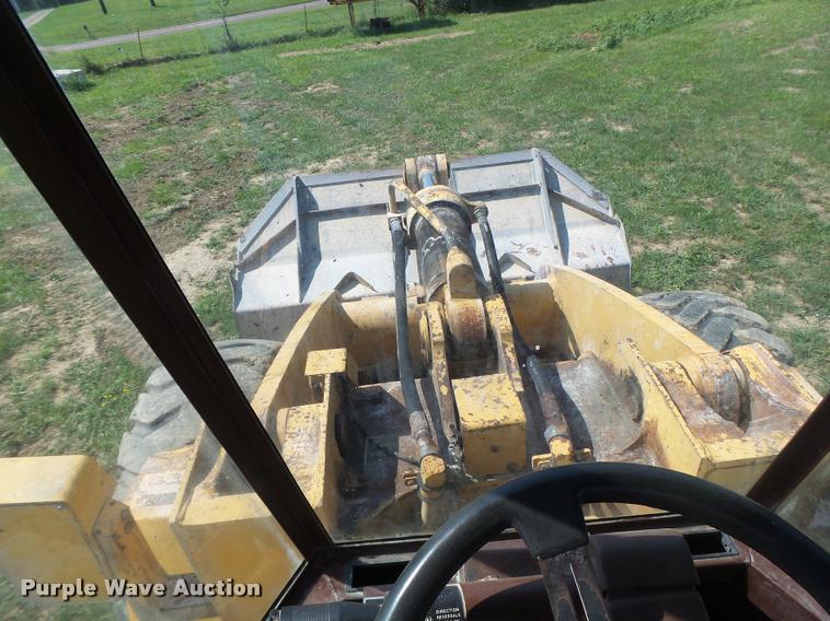image for item DB5854 Case 821 wheel loader